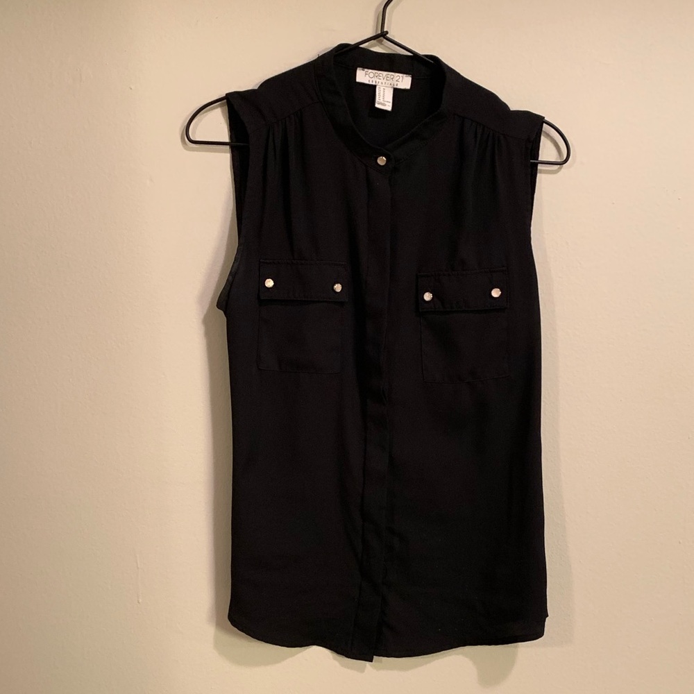 Black button down polyester shirt